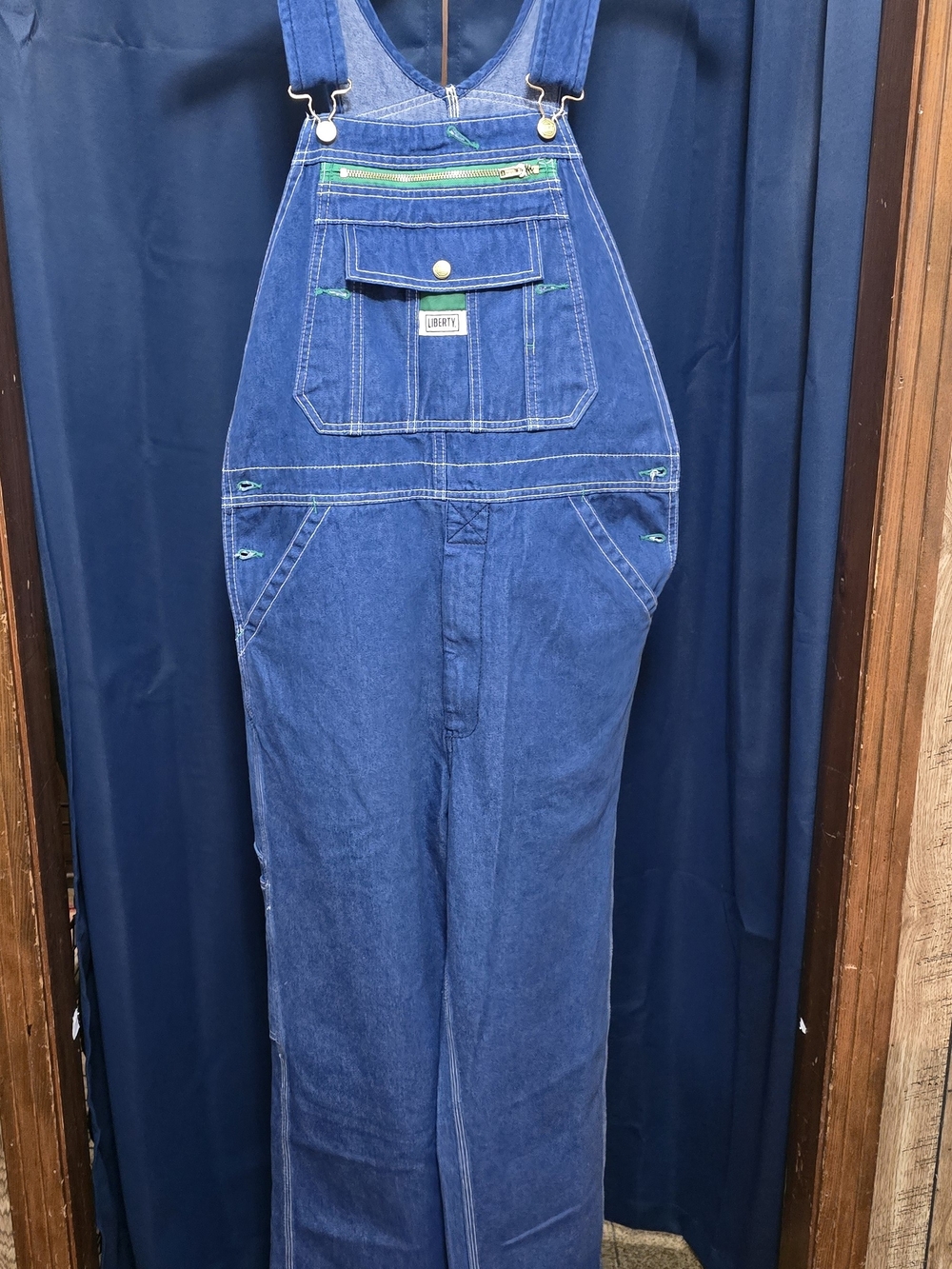 liberty Blue Denim Relaxed-Fit Men’s Overalls 32x34 NWT